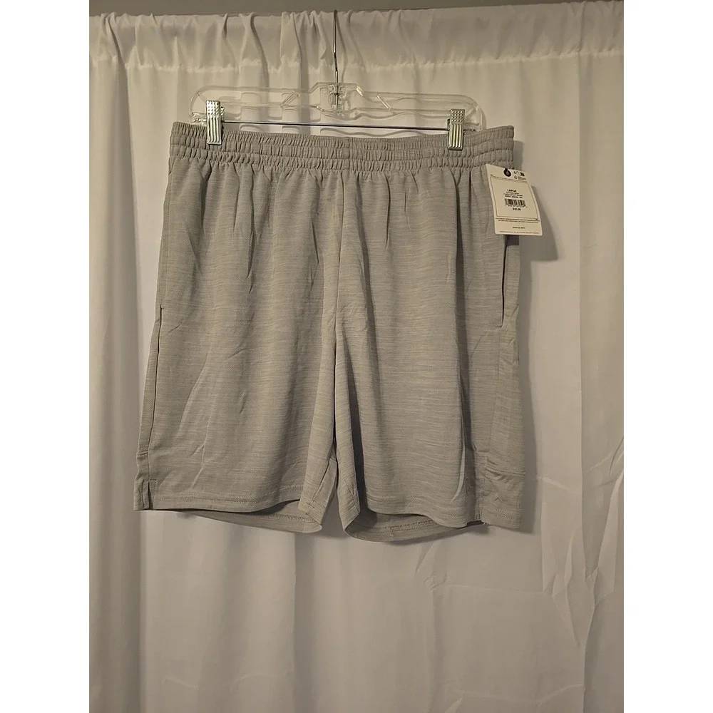 Champion Mens 7 Gray Sport Shorts Lightweight Moisture Wicking Size Large NWT